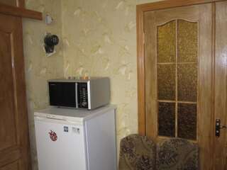 Гостевой дом Shevchenka Guest House Хмельницкий Дом с 2 спальнями-4